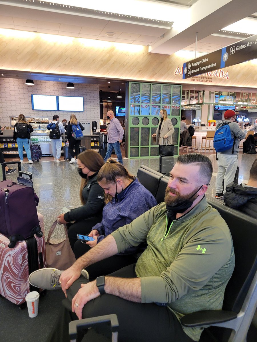 And so it begins!  <a href="/Bkennedy88/">Brian Kennedy</a> @JessicaMiguelVT <a href="/ValerieTilden/">Valerie Tilden</a>