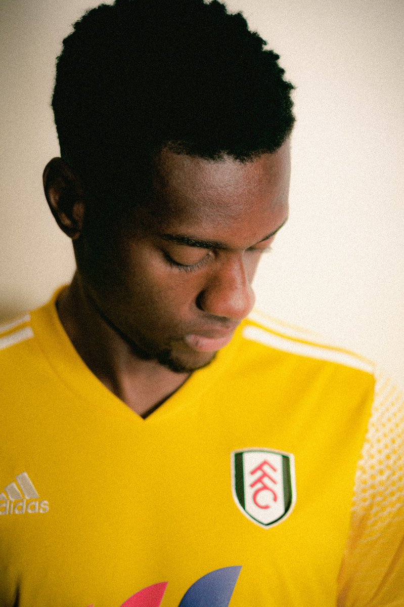 TosinAdarabioyo's tweet photo. 0121 bound…

Back in yellow tonight. ⚠️

Let's go! 

@FulhamFC ⚽️ https://t.co/zZoZE9xcAB