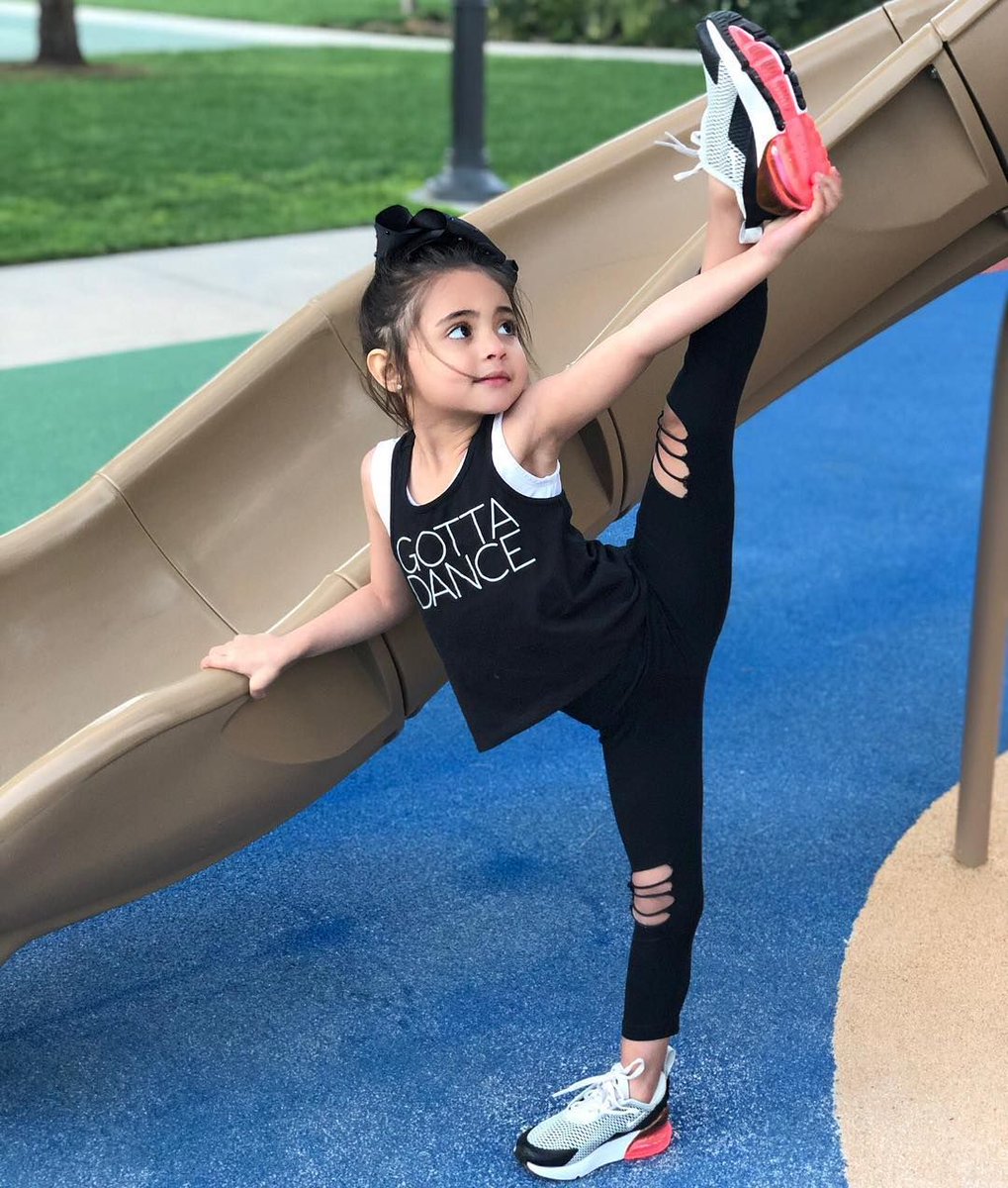 Daddies girls 
Papa's World's