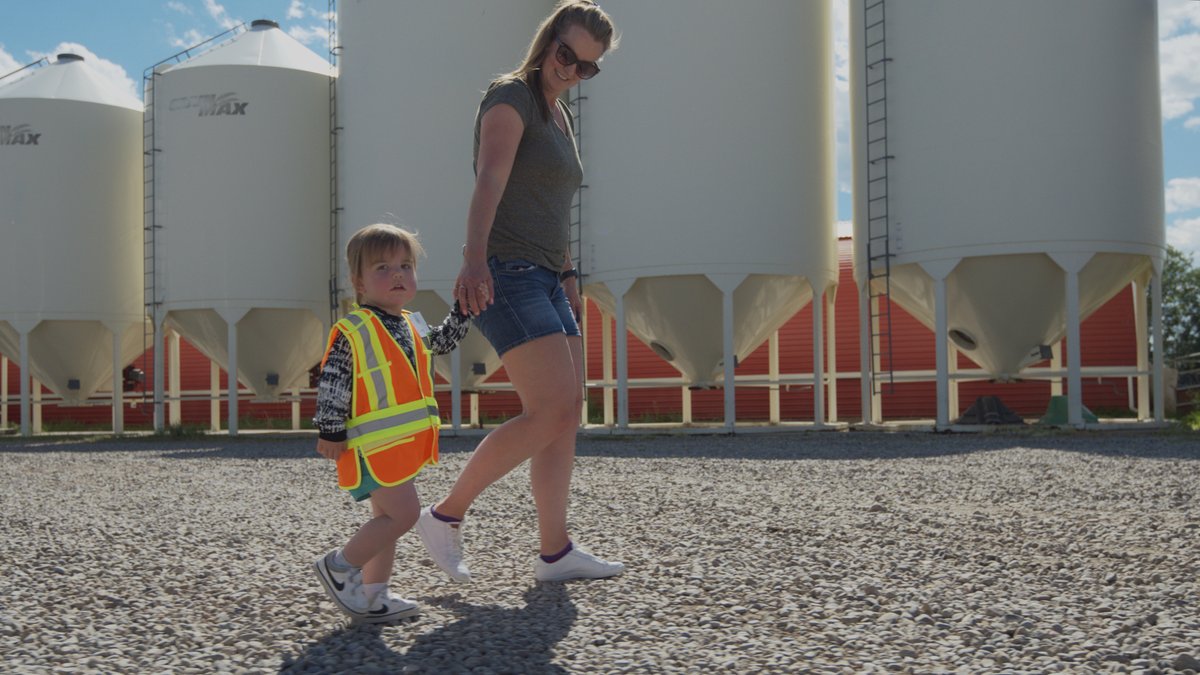 BASFAgSolutions's tweet photo. It's day 2 of #CanadianAgSafetyWeek and we’re continuing our daily safety #Wordle quiz. We think it’s necessary to highlight the importance of #FarmSafetyEveryDay – especially for our younger #CdnAg family. What are your best tips to keep farm kids safe? https://t.co/eQXT48MWqu https://t.co/fWr0tM6sWm