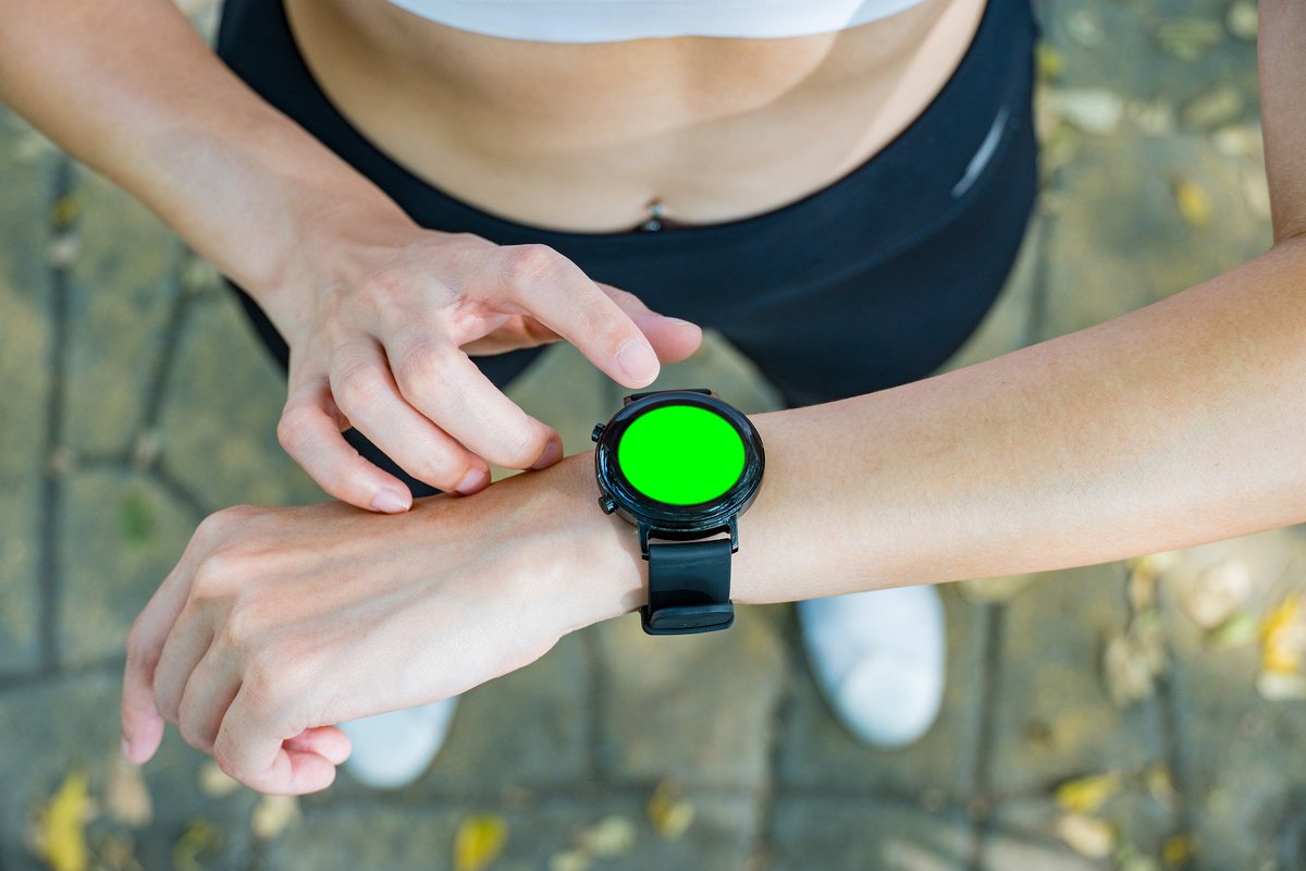IF_Forschung's tweet photo. Integriert forschen live: Vertreter*innen von Recht und Design haben im Workshop eine fiktive Smartwatch für eine Polizistin entworfen. Viele Perspektiven zeigen erst die Komplexität des Prozesses. Mehr hier: https://t.co/TuSbqUE7lh
@arneberger @CDjeffal #lawbydesign https://t.co/n9rAm0z0IV