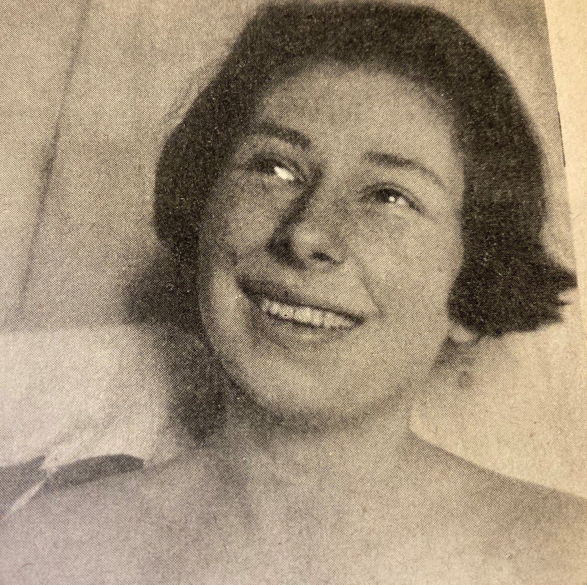 SOFOtrust's tweet photo. #AgentSonya went by many names:
☑️Ursula Kuczynski
✅Ursula Hamburger
☑️Ursula Beurton
✅Ruth Werner
But who was she really?
Uncover the truth behind #Oxfordshire's Soviet spy in our online talk with @AnthonyGlees and Patrick Marnham
Watch 29/03/22: https://t.co/inU4S0nlnZ https://t.co/aQc62x9arV