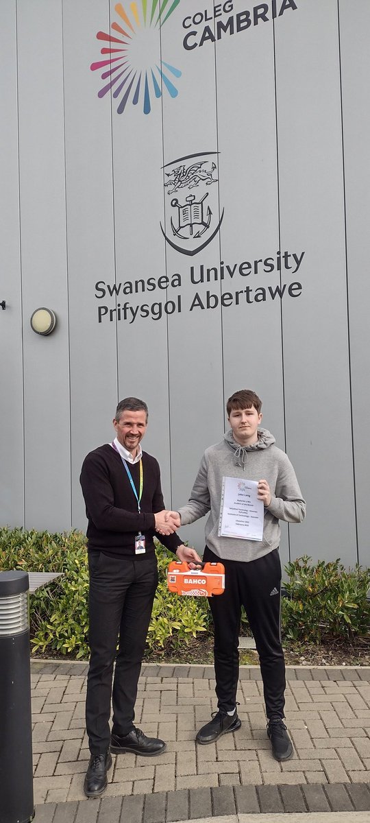 Jake Lang one of our Level 2 Engineering students @colegcambria Deeside, is our IoT Student-of-the-Month for February. Many thanks to Chris <a href="/getools/">G E Tools</a> for kindly donating a <a href="/BahcoTools/">Bahco</a> socket set as a prize. Well done Jake 👏👏👏