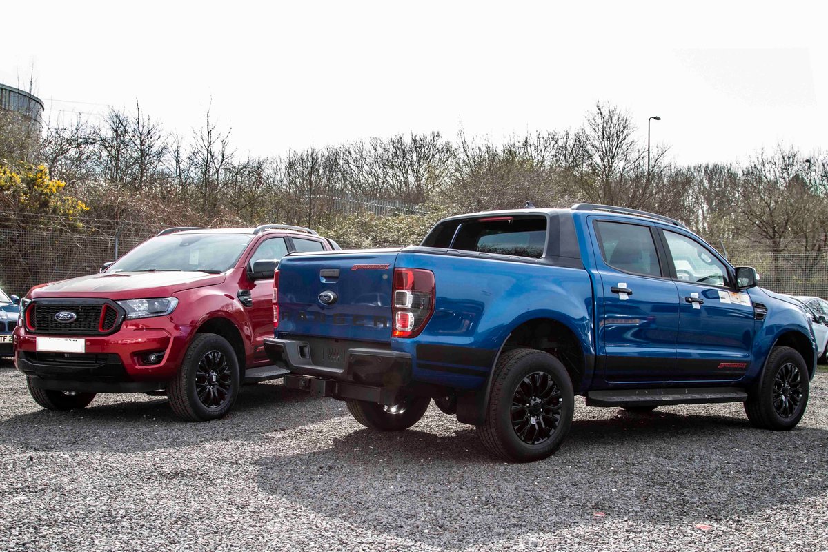 BridgendFord's tweet photo. Rapid Red or Blue Lightning?🤔
Order yours here: https://t.co/aJxpLgQIGo
#FordRangerStormtrak #BlueLightning #RapidRed https://t.co/6olt5Jl9zT