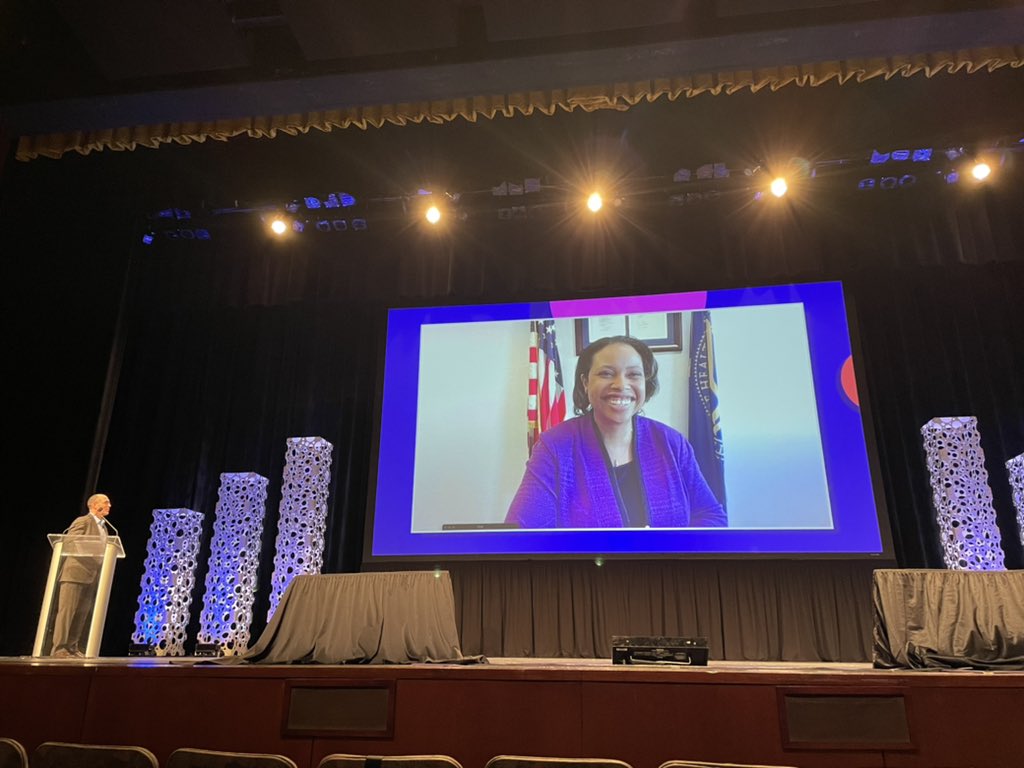 Tweets_by_Aud's tweet photo. Wonderful to see @BrooksLaSureCMS represent at #HIMSS22. Speaking about doing everything @CMSGov can to lift up underserved communities and providers that serve them - through CMS’ pillars. How can CMS better engage communities and foster a more inclusive workplace? https://t.co/vVtWLHwt3H