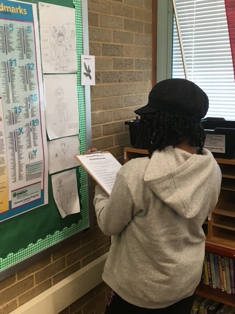 WVMSDragons's tweet photo. Ss in Mr. Quinn’s 7th grade science class used dichotomous keys to identify different types of leaves 🍃🍁🍂#biology #scienceclass #movingandlearning #WVMS https://t.co/3r5MjGQaLy