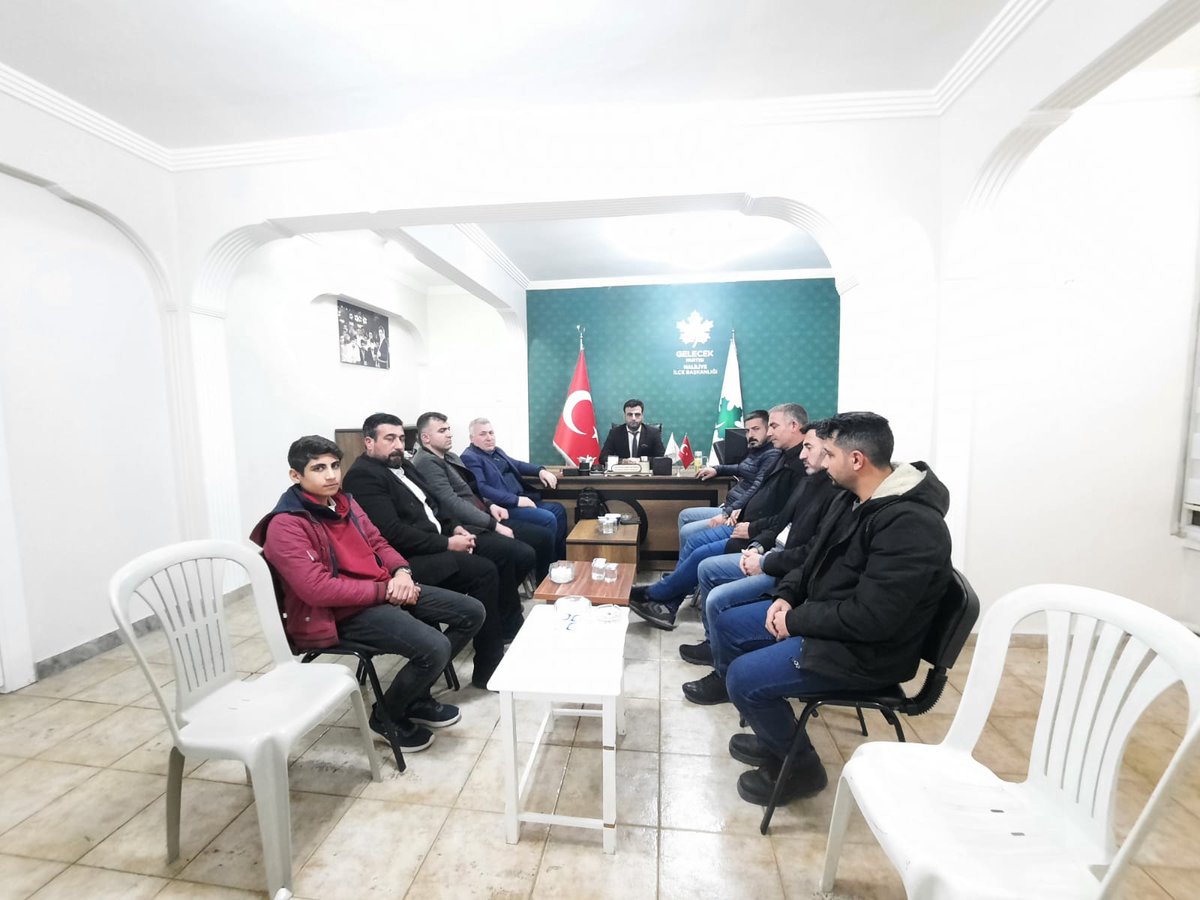 Feritcevik63's tweet photo. Gelecek partisi haliliye haftalık toplantımızı gerçekleştirdik @abdullahyesil63 @EminKancur @HasanCiftci01 @mezopotamya1976 @ak_karakecili @hidayetbaysal8 @M_Alikaradag @Akbas_6363 @NeetDoan18 @Omerilhan571 @AhmetMirdesi @izzettinkuss @Zziyaddemir https://t.co/t10RVvLX2o
