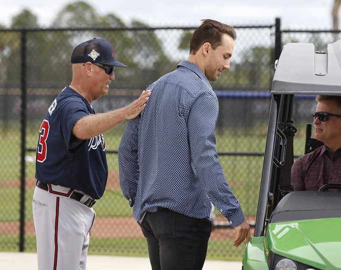 Atlanta Braves: Should They Keep Manager Brian Snitker?