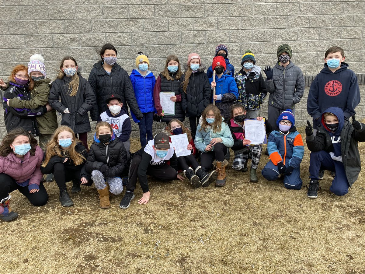 5E had a great time participating in the #DartOutdoors Day scavenger hunt activity! The wind was brisk, but good times were had! <a href="/schoolsportsnl/">School Sports NL</a> <a href="/JuniperRidgeNL/">Juniper Ridge Int</a>