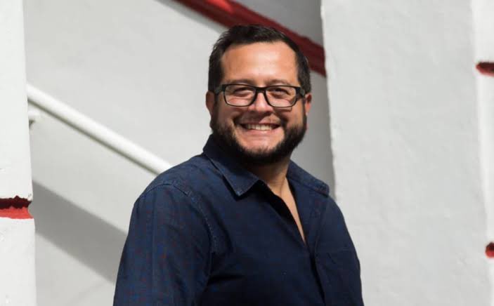 elmemedelpoder's tweet photo. Hola soy Joserra López y Alfredo Sámano me vendió una casa en Houston https://t.co/1JQYvyXUKF