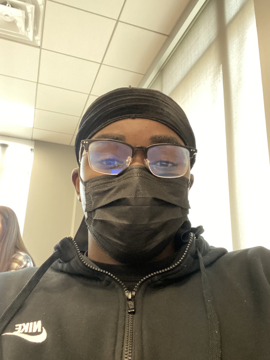 trel3n's tweet photo. Today we talked about the history of the internet and the world wide web #masscomm1003 https://t.co/8A6sNPRHYs