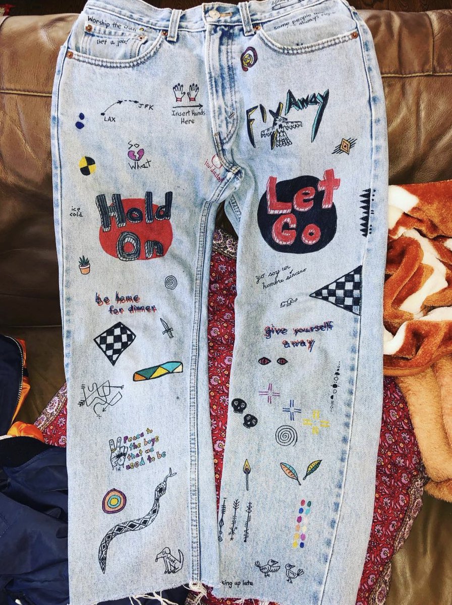 I used to draw on jeans 😏