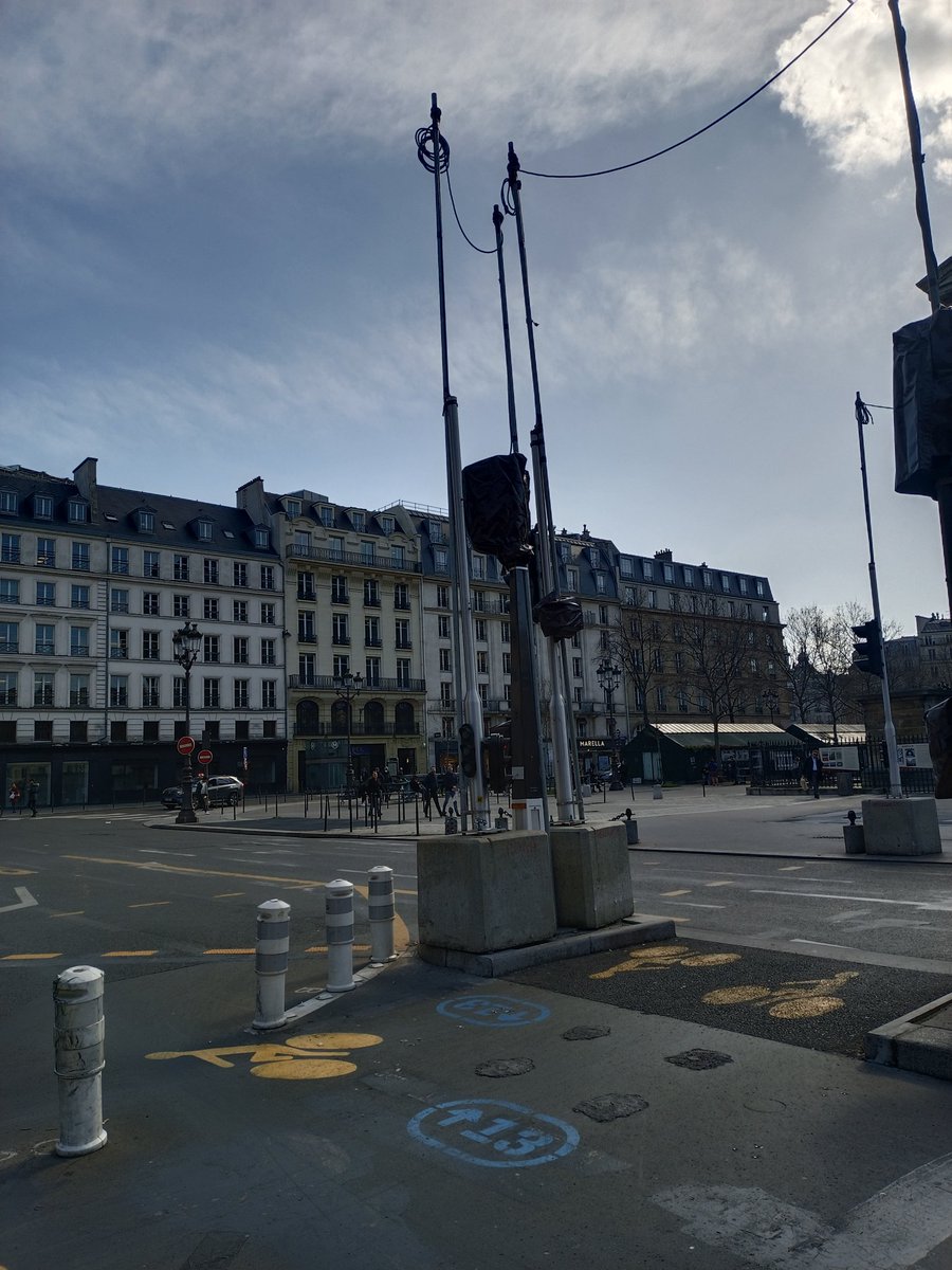 missblabla75's tweet photo. @FredRic03211063 @VITO75017 @PanamePropre @Anne_Hidalgo @egregoire @apur #saccageparis #PlacedelaMadeleine #Paris8
#ParisSousTutelle https://t.co/HrIcpUPmiR