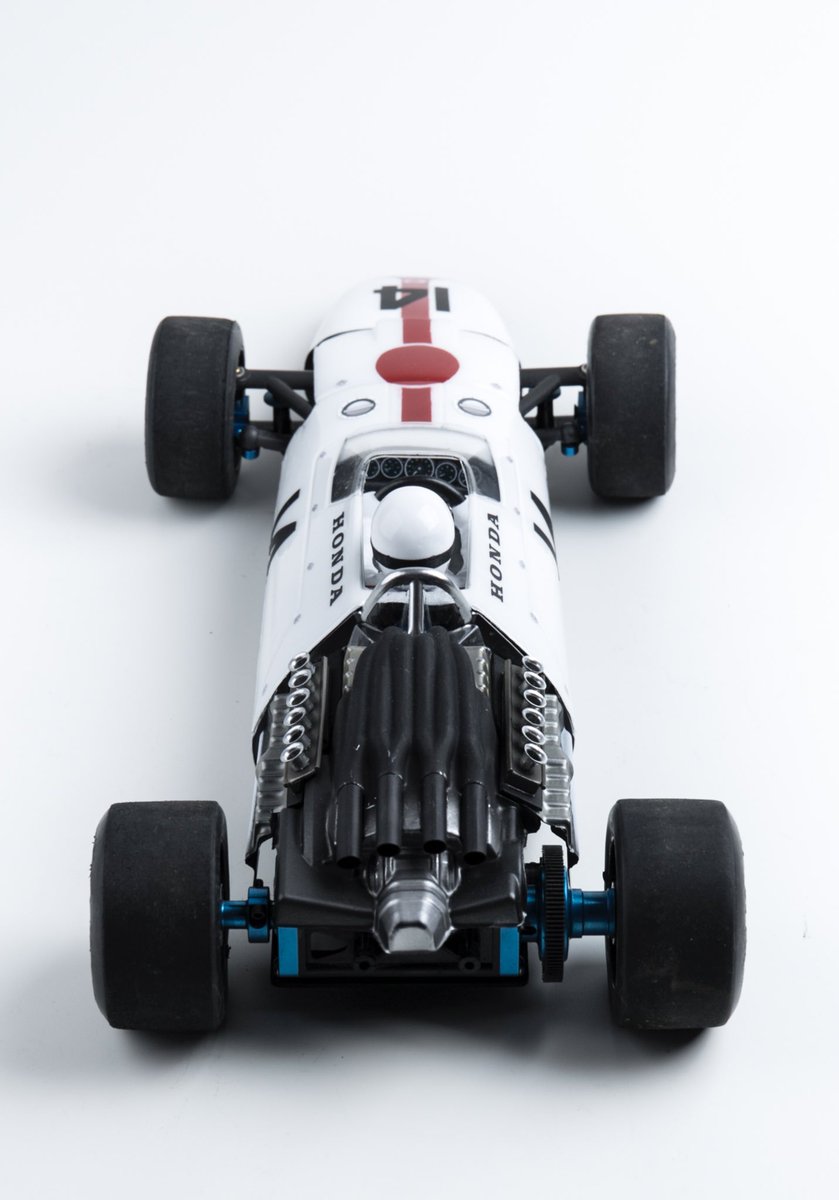 shinpado's tweet photo. #ホワイトデーだから白いマシン上げようぜ
#tamiyarc #F104 #RA300 #HONDA https://t.co/5Wqqd6UDWG