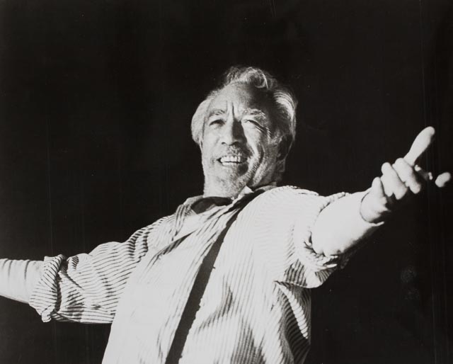 AnthonyQuinnEST's tweet photo. πΈ #AnthonyQuinn performing as #Zorba in the #Broadway #MusicalRevival with the same name from 1983.
π§#DidYouKnow that the Revivial run for 362 performances surpassing the original? The original run for 305 performances in 1968 with Herschel Bernardi as Zorba https://t.co/VTZd8RBj1h