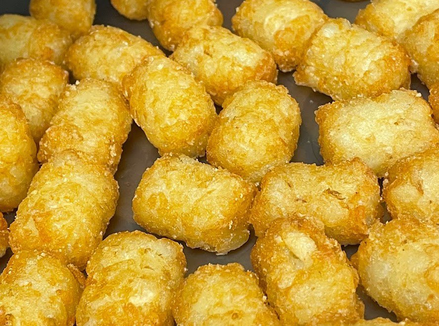 F_NChicken's tweet image. It’s #tottuesday. As if you need a special day of the week to eat TOTS. stop by and add some F&amp;amp;N Goode Chick’n Tenders to those tots #realchicken #realfast #realgoode #4sauces #tots