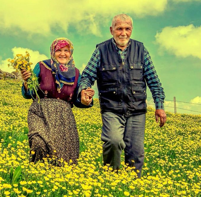 ''Allah herkese ömür boyu sevgisi eksilmeyecek biriyle gönül bağı kurmayı nasip etsin.''