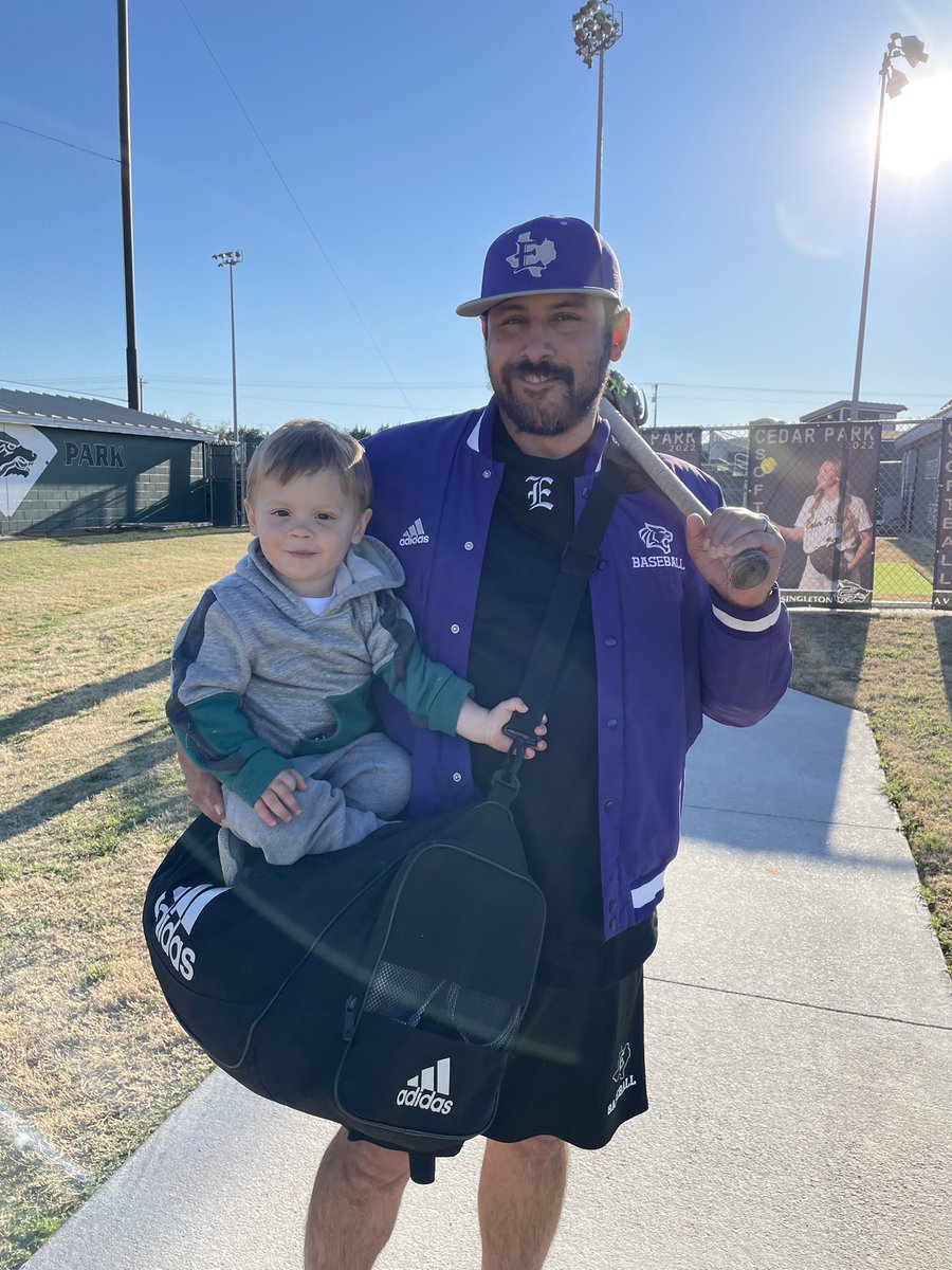 BaseballHutto's tweet photo. Happy birthday to my youngest son Turner, who turns 2 today!

No better way to celebrate than going to try and pick up a W in district! https://t.co/L9One80QcA