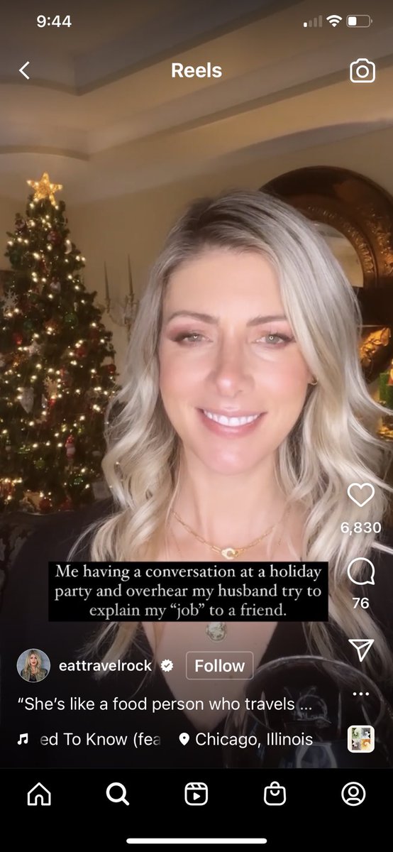 BabyBullRun's tweet photo. Another suspicious #KellyRizzo post - IG 12/21/21 where she is again irritated at #BobSagat not knowing what she does for a living. Song choice? Goyte’s Somebody That I Used To Know .. about a dysfunctional relationship where a women completely removes the man from her life https://t.co/b78gqwNkSw