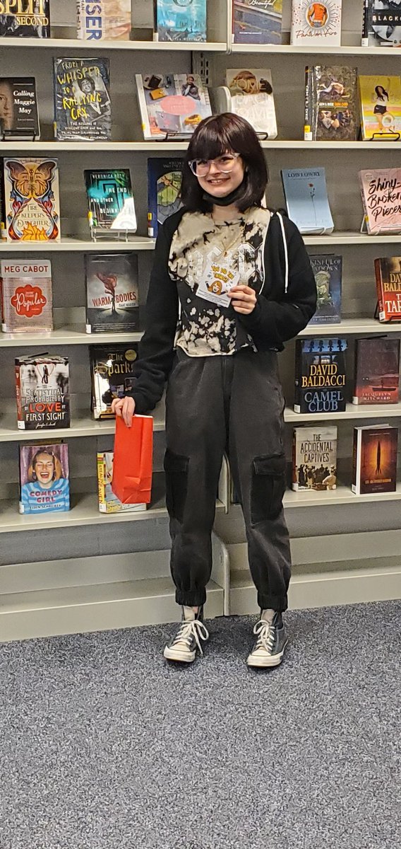 NicholeBontomas's tweet photo. March is Reading Month, week 2 Raffle winners! Congratulations! #wearelamphere https://t.co/R06BUzqiFX