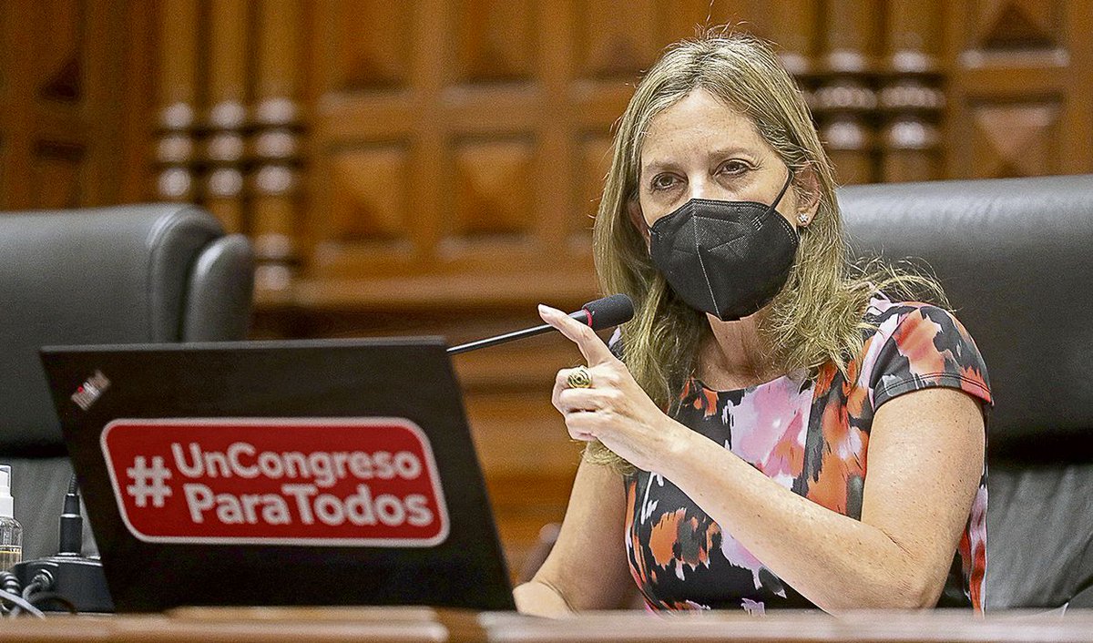 LordJimjr's tweet photo. "No hay peor enemigo del indio que el serrano blanco"

Haya de la Torre https://t.co/UbdLszpWKu