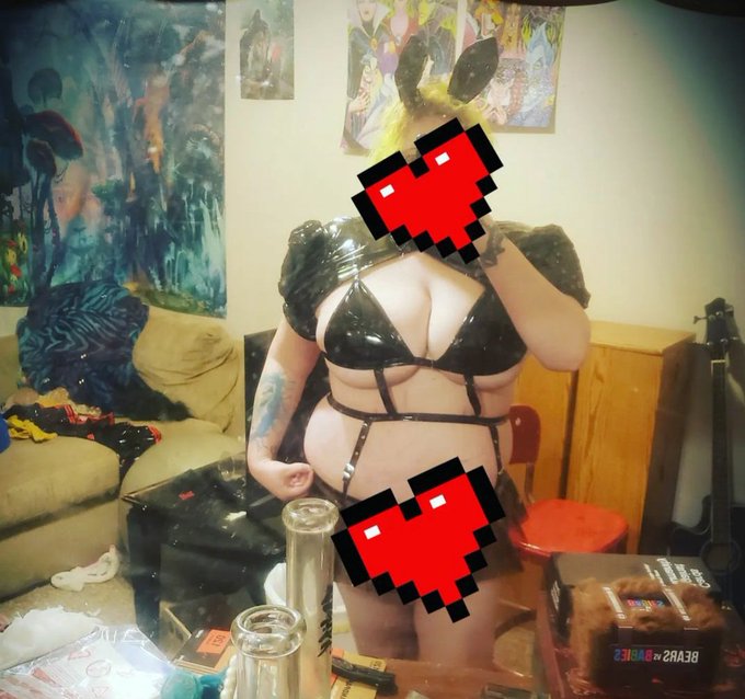 Thinking about making new content soon 🤤 https://t.co/KDamSWEkad<a href="/tag/bbw"class="tags"><span>#bbw</span></a><a href="/tag/nsfw"class="tags"><span>#nsfw</span></a><a href="/tag/sellingcontents"class="tags"><span>#sellingcontents</span></a><a href="/tag/nsfwaccount"class="tags"><span>#nsfwaccount</span></a><a href="/tag/buyingcustoms"class="tags"><span>#buyingcustoms</span></a>