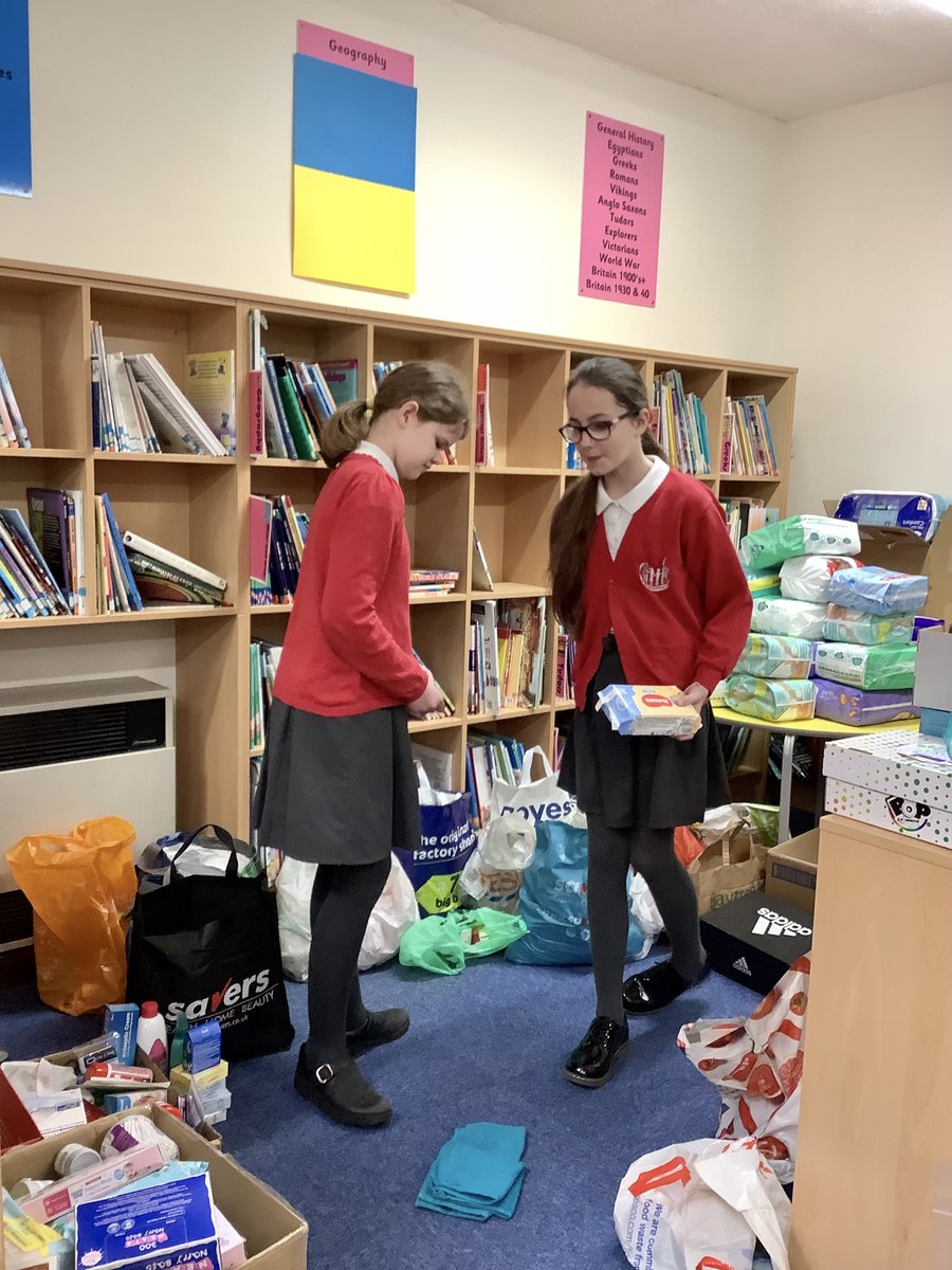 Thank you so much to everyone who has sent in wonderful donations for our 'Boxes of Hope' appeal 🥰🌻 We are so grateful for your support 🙏 Don't forget, we are collecting again next Tuesday 💙💛