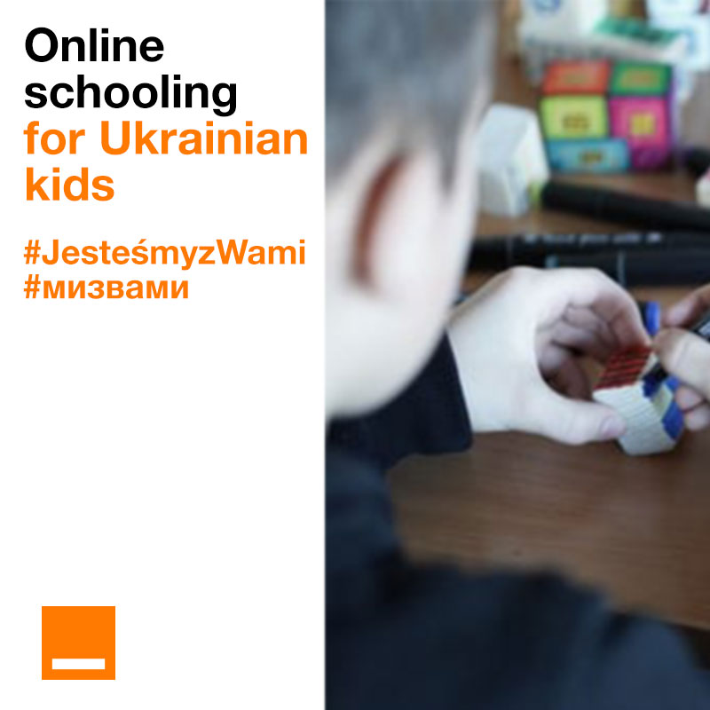 jducarroz's tweet photo. We're proud to join and support with @fundacjaorange online lessons for Ukrainian kids by EduSen and KLANZA. 

Classes are free, held in their mother tongue, on Zoom. 

The programme starts this week, you can enroll here⬇️

https://t.co/xdMlQUGeLm

#JestesmyzWami #мизвами 🇺🇦 https://t.co/Lz9KhRMt52