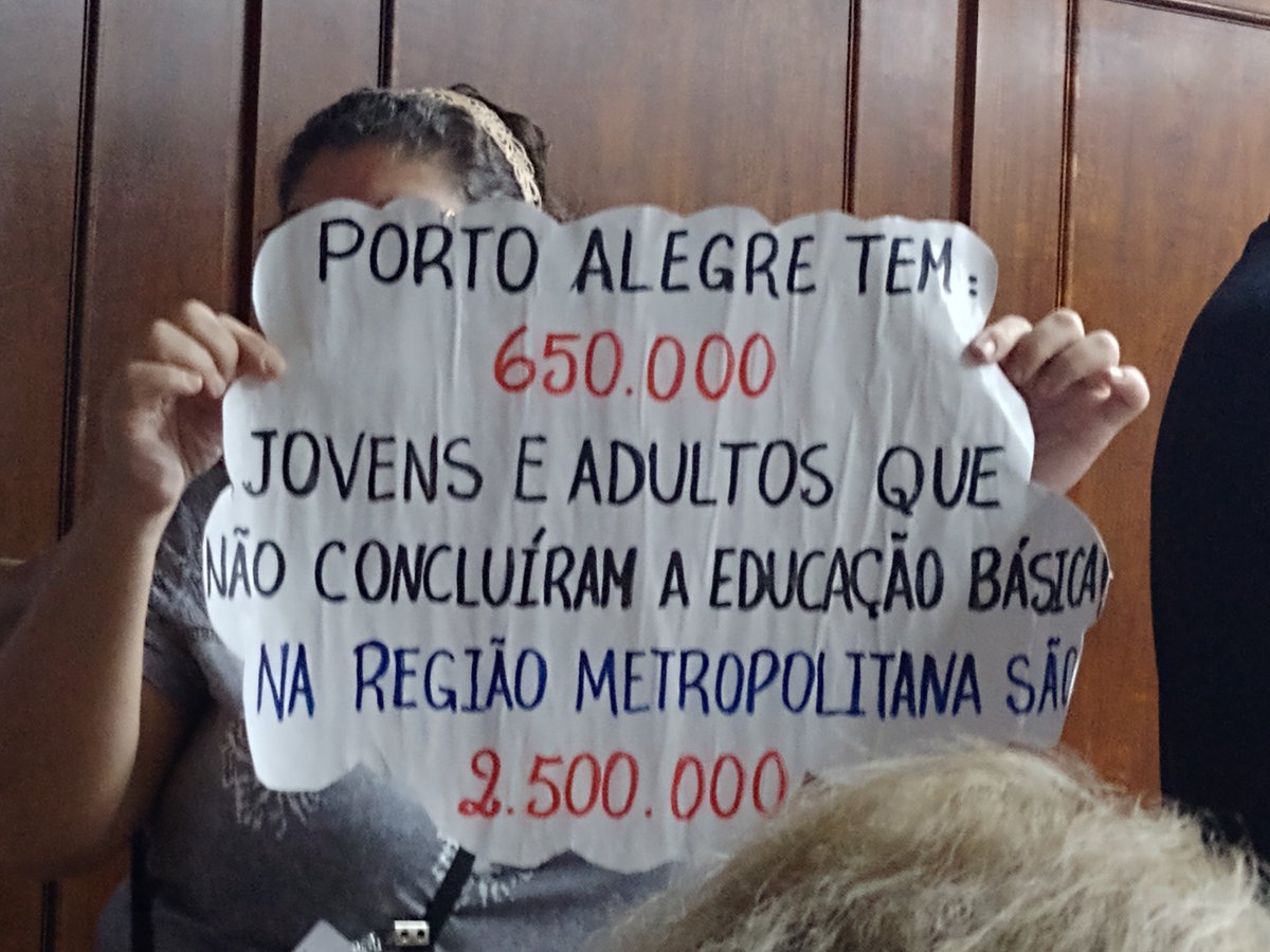 neejafreire's tweet image. #neeja #paulofreire #Educacao 
Agradecemos ao @NQantara à @mariadorosario e à @sofiacavedonPT pelo apoio na nossa luta.