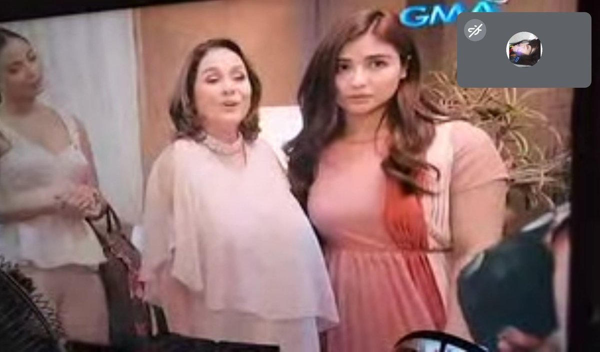klowi_gabsan's tweet photo. mam blesilda be like: aq ng bahala 🤙🤙
@sanya_lopez 
#FirstLadyThePerfectOne https://t.co/2fO6hvPao8