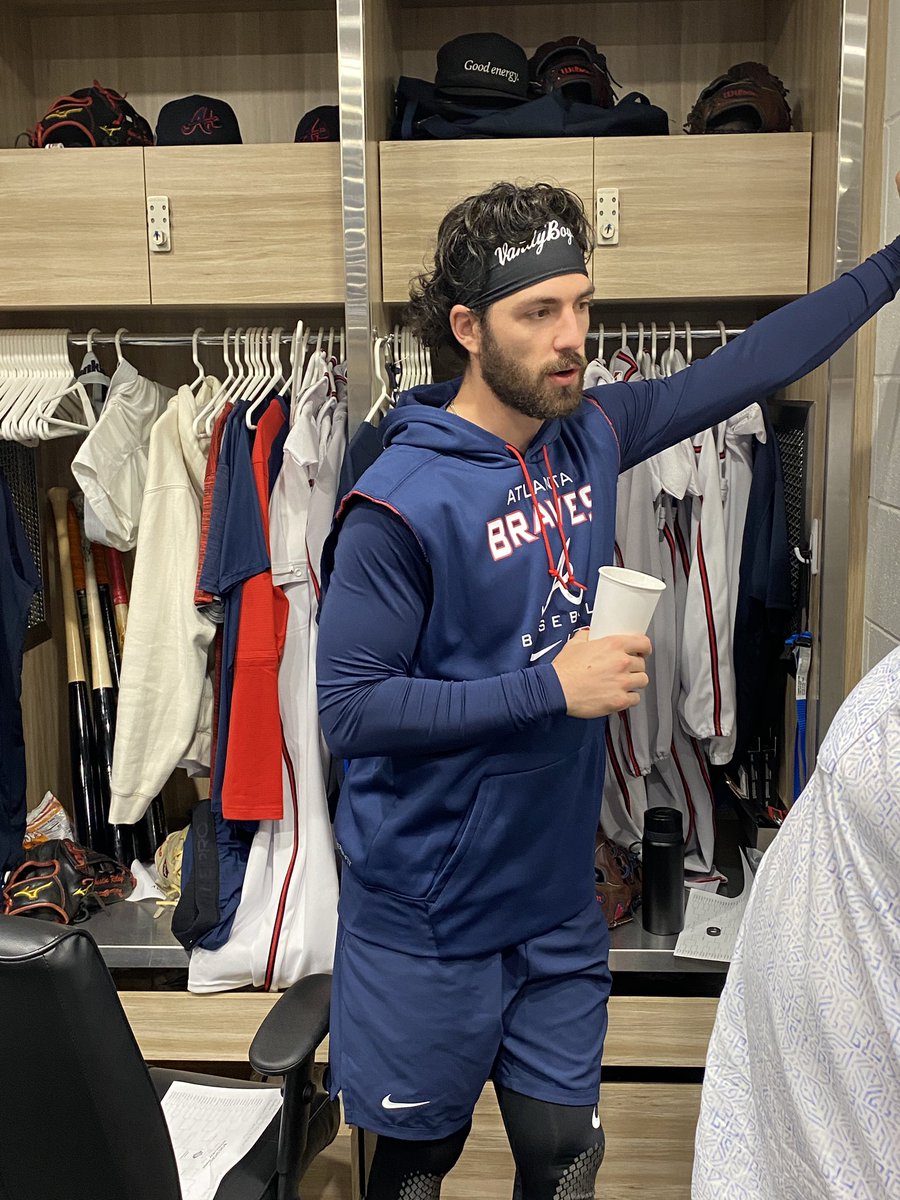 ZachKleinWSB's tweet photo. Braves shortstop Dansby Swanson on Freddie Freeman:

“No Braves player should ever be able to wear #5 again” https://t.co/RZ1eK2S23i