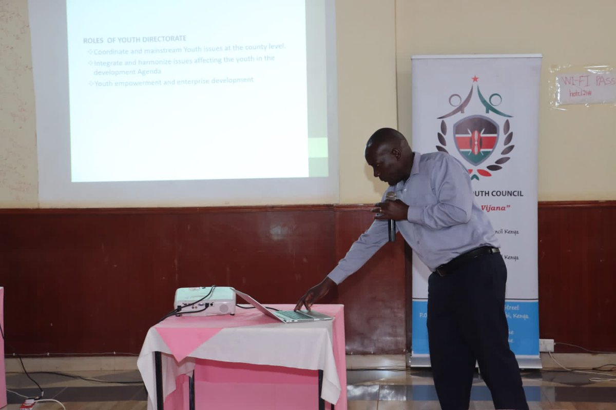 NYC_YouthVoice's tweet photo. The @040County assured a continuous budget disbursement for full realization of youth projects such as the establishment &amp; equiping of 7 youth empowerment centres ~Charles Juma,Acting Director Youth.
@RoySasaka
@UNDPKenya
#DeepeningDevolution
#NYCInBusia
#BusiaYouthPolicy https://t.co/3B7Rmefu4h