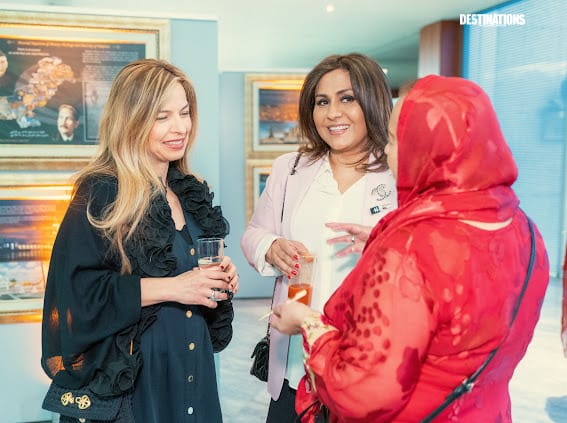 Iam_Mian's tweet photo. Happy and positive scenes at PAK UN Geneva Mission a good to see pakistan positive image in international forums & great for Pakistan community too. Team Destinations are doing great work β€οΈ , Hats off π― #DestinationsInGeneva https://t.co/P2HrBM7zJN