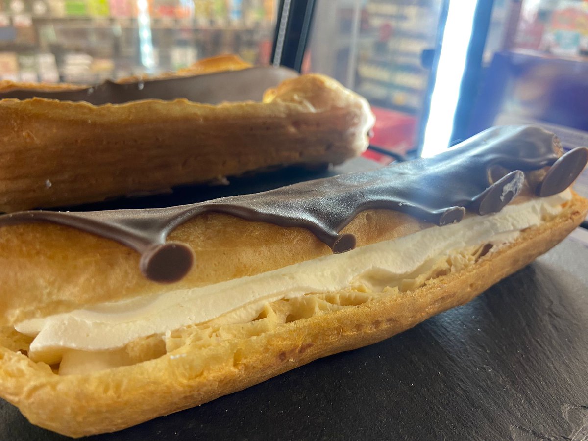 SparLlanrwst's tweet photo. Oh my! Sticky bun anyone? π°
Fresh daily from @Tanlanbakery
#localfamilybusinesses #shoplocal #supportlocal #McSpar #Spar https://t.co/qNrfh8FywQ