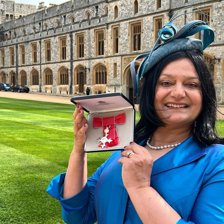 ISEPglobal's tweet photo. We are delighted that our CEO @mukherjee_sarah was awarded her #MBE today at Windsor Castle, for her invaluable services to Agriculture and Farmers’ Wellbeing. Many congratulations Sarah! 👏🎉 https://t.co/XuCvwGkfQ9