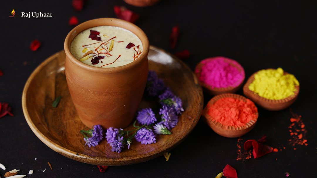 RajUphaar's tweet photo. Infused with the perfect blend of almonds, rose petals and a fusion of spices, this mix ensures refreshment with every sip!
Bring the spirit of holi home with Raj Uphaar's Thandai mix!
Shop now: https://t.co/pKSDNz2Xmk
#RajUphaar #BuyGoodFeelGood
#ThandaiMix #thandai #Holi https://t.co/jraaNHzVRz
