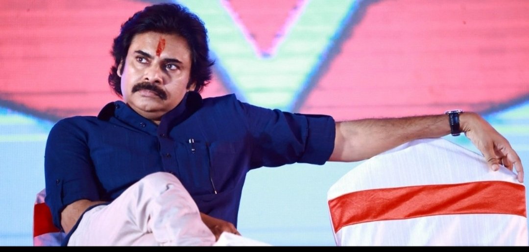 CHUKKADURGAPRA1's tweet photo. Welcome to #powerking
My God #PawanaKalyan
Chukka's 🙏🙏🙏🙏🙏 https://t.co/TyCbZZWXeZ
