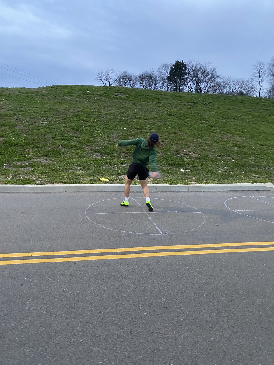 JoshuaLMcMillan's tweet photo. It was a little warmer this morning, so we changed plans and did an impromptu outside practice. Working on spinning in the ring and release angle. First meet this week. #HawkEm #PuttingThatWorkIn #DaylightSavingTookOurSun https://t.co/8xKBZVTZPm