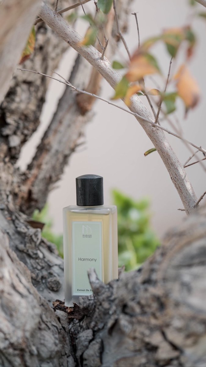 AlwardMarash's tweet photo. منشن الشخص اللي ودك يهديك هالعطر 😍
#مرش_الورد 
#الإمارات_العربية_المتحدة https://t.co/ff0TMlhBrq