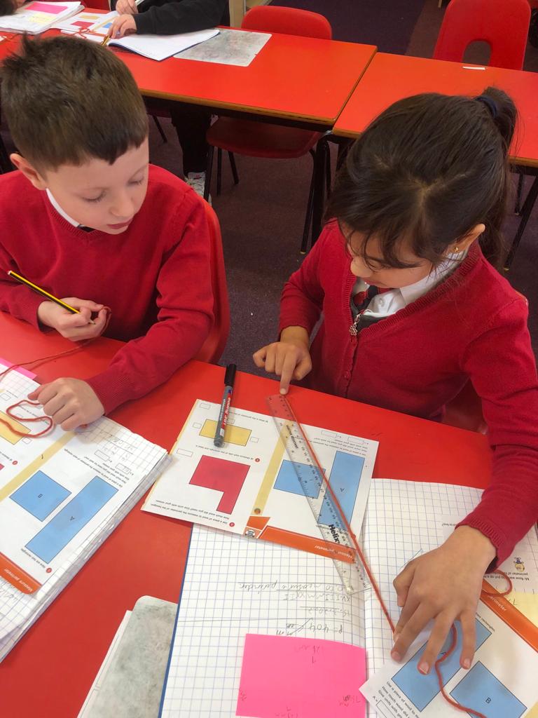 StTomMore's tweet photo. Here are Y3 investigating perimeter with the aid of string. #ShapeandMeasure #Maths https://t.co/F2Pzwh8PN3