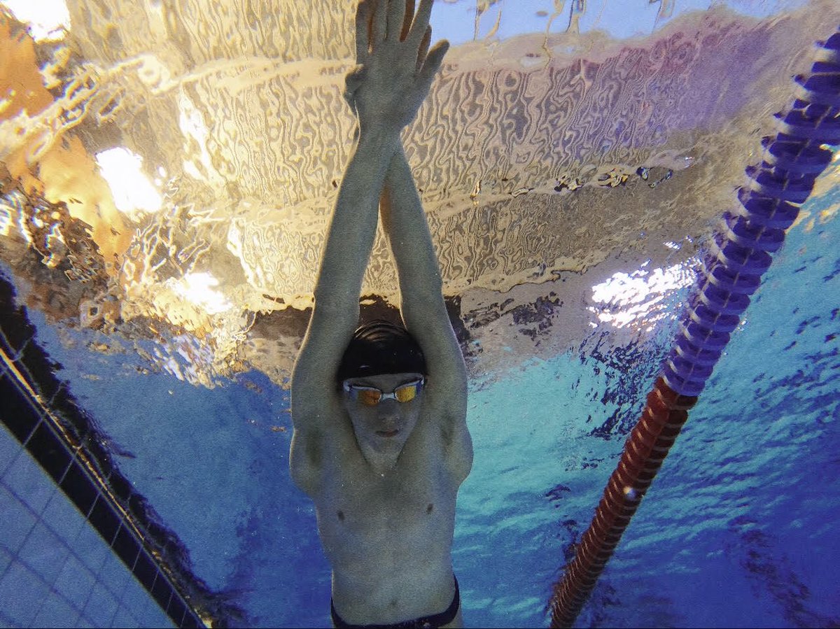 MarathonSwims's tweet photo. Appearing at #MarathonSwims SPRING SPRINTS @HillingdonSLC Lido  (2 April) is TeamGB’s amazing  @hector_pardoe - what Q would you ask him?

What’s your 10k PB in the pool? 

What’s it like to swim 25k? 

Do you know who punched you in the Tokyo 2020 Olympic marathon swim? 🥊 🏊🏼‍♂️ https://t.co/tdTXczsInS