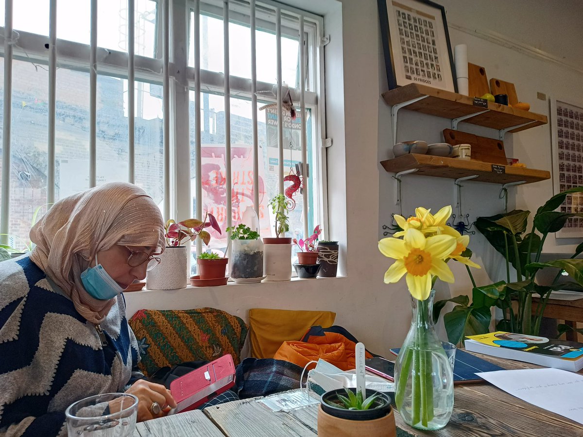 ClearCommunity's tweet photo. Community Tech Support sits firmly within social prescribing - https://t.co/gpfrk4WKHg #socialprescribingweek #socialprescribing #community #communitytechsupport #digitalskills #olderpeople https://t.co/zX7xbE9rUo
