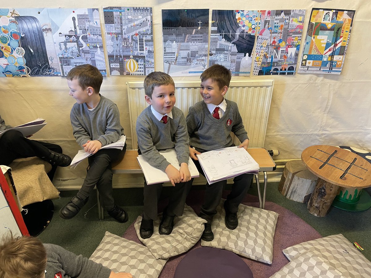 MissGParker's tweet photo. Retelling our own stories and then critiquing, preparing for our big story write today 😄 https://t.co/WoQ9KCtVrm
