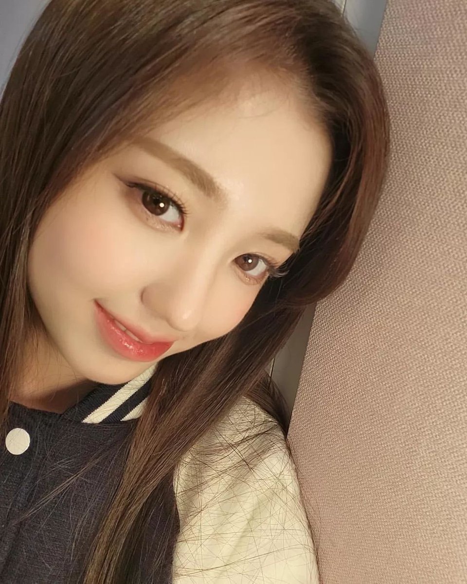 ⠀⠀             ⠀⠀ 

                       fleet tweet !

⠀⠀         ⠀