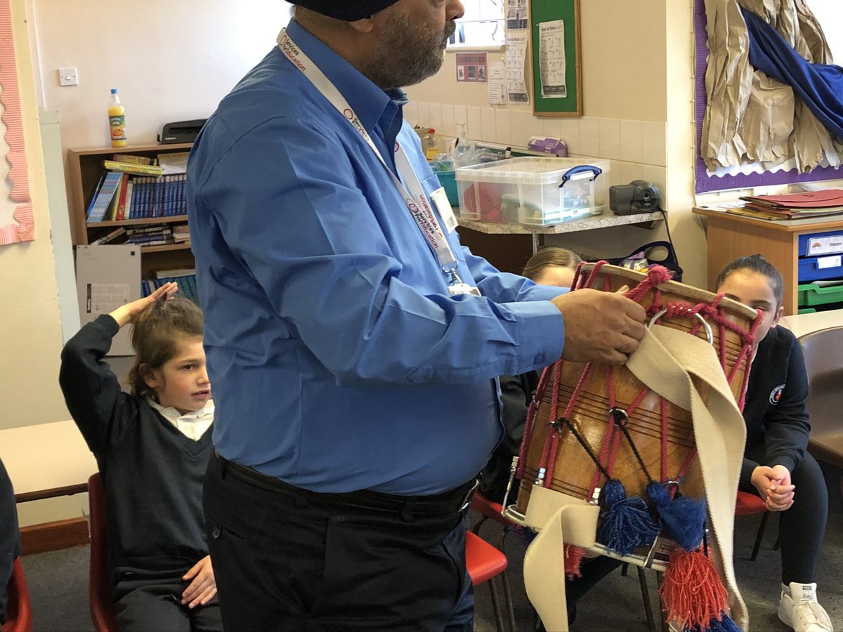 SoulsSchool's tweet photo. Year 3 had a wonderful morning with Mr. Singh @SFE_Tweets @SFE_MS. They learnt about the dhol drum. They learnt how to hold and use the tilli so it did not make a flat sound #dholdrum #musicweek https://t.co/KqJNWXjmjz
