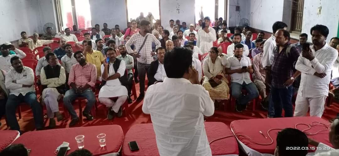 MTauseefAlam's tweet photo. आज मैंने @INCIndia की तरफ़ से बिहार विधान परिषद चुनाव के लिए नामंकन पर्चा दाखिल किया है,इंशाअल्लाह इस चुनाव में @INCBihar के तमाम साथी जीत रहे है आप लोगों से समर्थन व दुआओं की दरख्वास्त है! https://t.co/ZpSKOq4Nmb