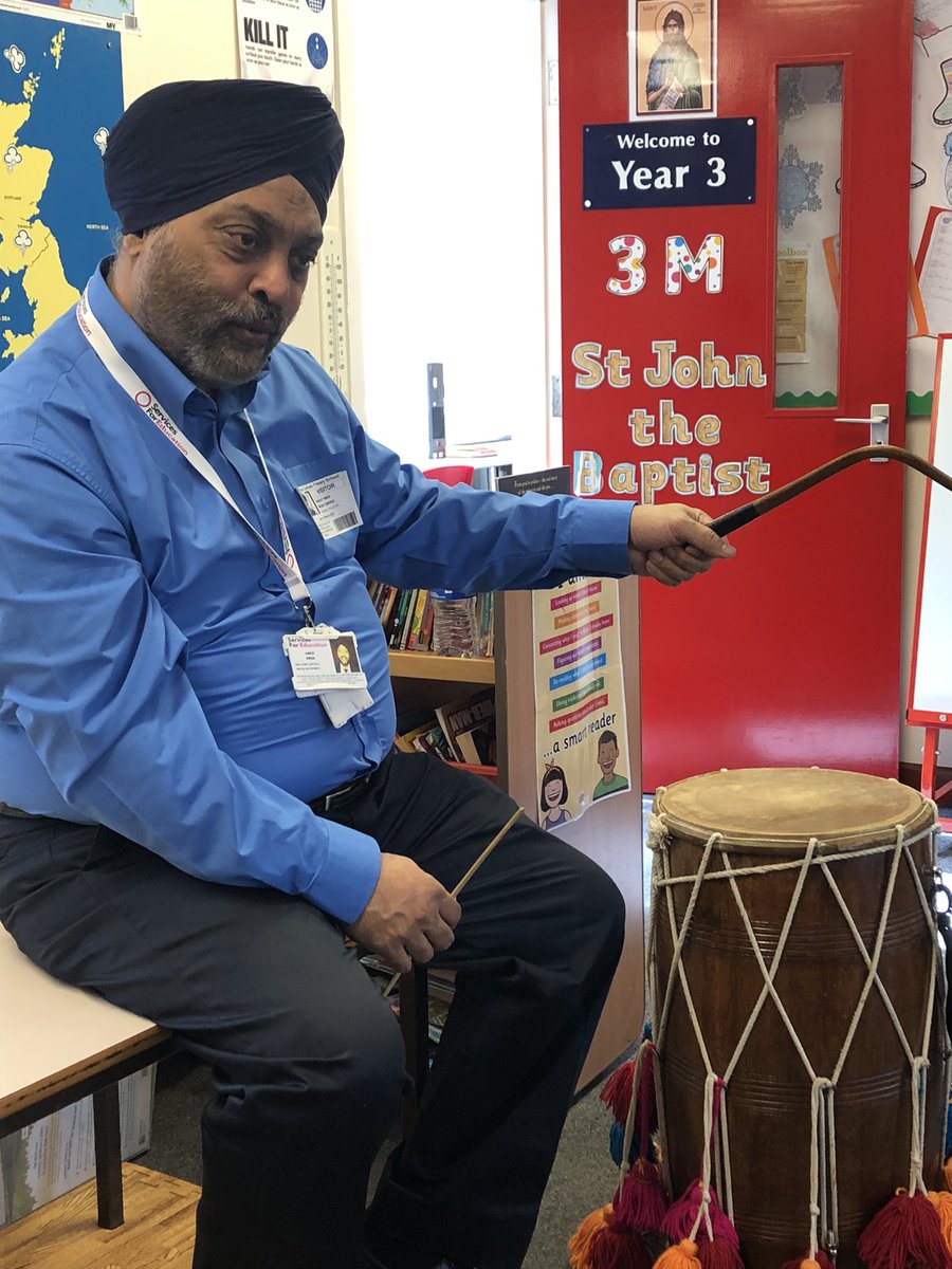 SoulsSchool's tweet photo. Year 3 had a wonderful morning with Mr. Singh @SFE_Tweets @SFE_MS. They learnt about the dhol drum. They learnt how to hold the dugga correctly by holding it pointing down. They learnt how to hold and use the tilli #dholdrum #musicweek https://t.co/8w2twT5Hlz