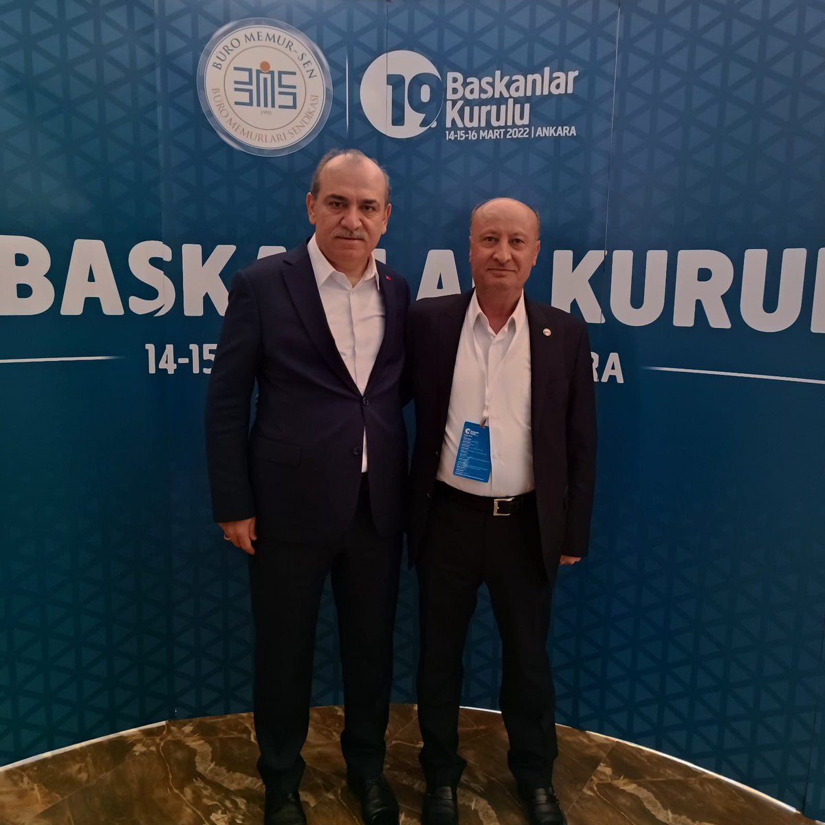 Şube Başkanımız Irfan Kucur Ankara’da düzenlenen 3600 ek göstergenin ve diğer ek göstergelerin iyileştirilmesi konulu Başkanlar Kurulu Toplantısında 3600 ek göstergenin genel bir şekilde uygulanmasını ve hakkaniyetin sağlanmasını talep etti. 
Sesimizi duyurma zamanı!#büromemursen