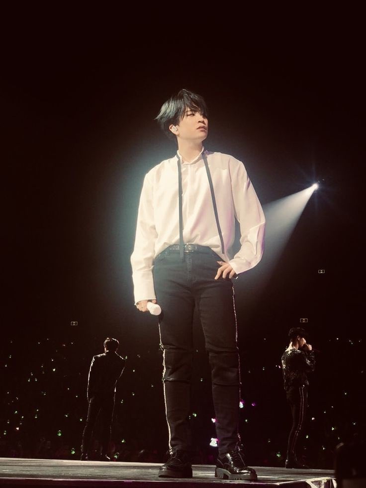 youngjaepic's tweet photo. shining ✨ https://t.co/K2I9Tgi2EU