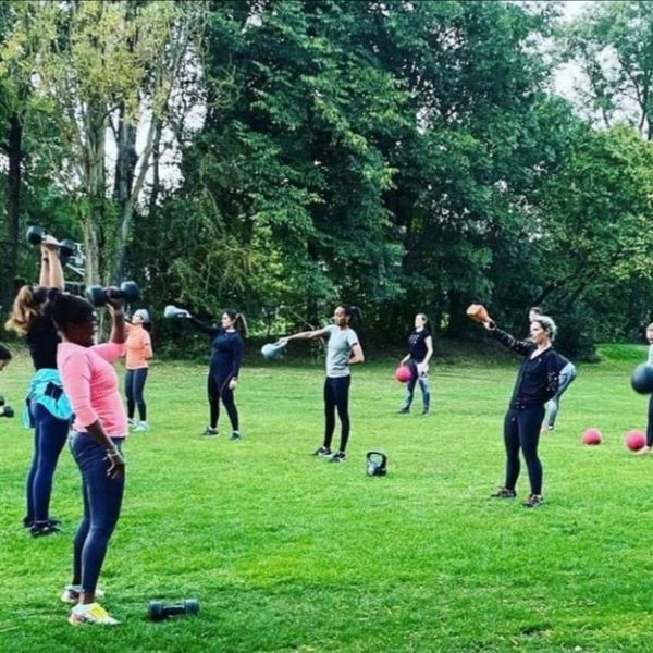 TodayRadiobyRTL's tweet photo. On The Home Stretch today we will be joined live in studio by Aoife from Lëtz Get Fit & we'll have our 90s hour and you can win La Femme tickets! #RTLneverstops #letzgetfit #Thehomestretch #gethomehappy #music #radio #Luxembourg #alldayeveryday #alexa #fitness #bootcamp https://t.co/31cQlSNomY